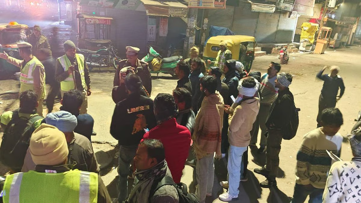 दिल्ली पुलिस का ‘ऑपरेशन आघात’, राजधानी में सघन तलाशी अभियान, सैकड़ों हिरासत में