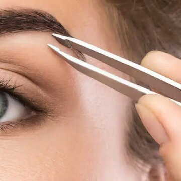 भौंहें प्लकिंग के बाद क्यों दिखते हैं लाल चकत्ते और कैसे करें उनसे बचाव?