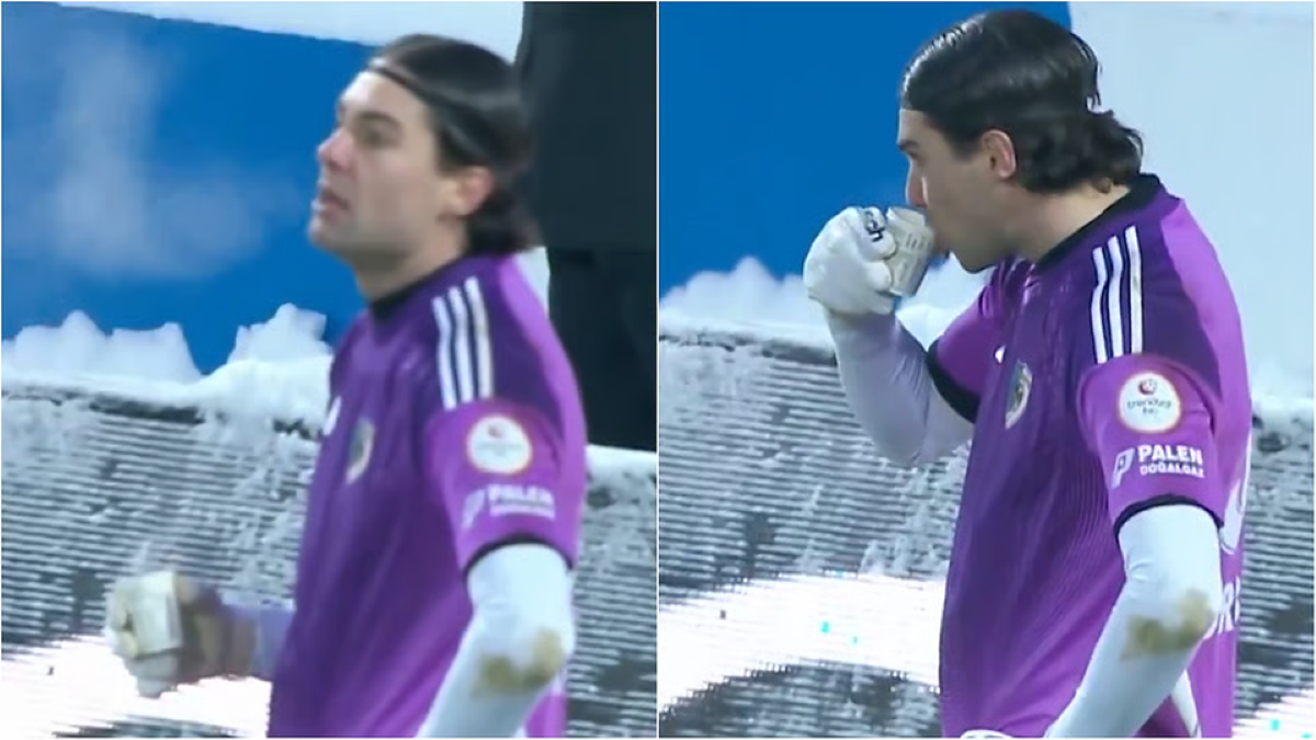 मैच के बीच चाय की चुस्की, ठंड से बचने के लिए गोलकीपर की अजीब हरकत