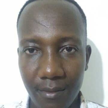 रूस में नौकरी का झांसा देकर केन्याई नागरिकों को युद्ध मोर्चे पर भेजने वाला पकड़ा गया