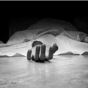 यूपी के मुरादाबाद में बीएलओ ने की खुदकुशी; सुसाइड नोट में लिखा 'समय काफी नहीं'