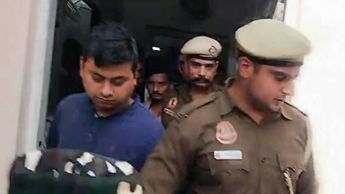 AI शिखर सम्मेलन के दौरान प्रदर्शन करने वाले 4 युवा कांग्रेस कार्यकर्ता 5 दिन की पुलिस हिरासत में भेजे गये