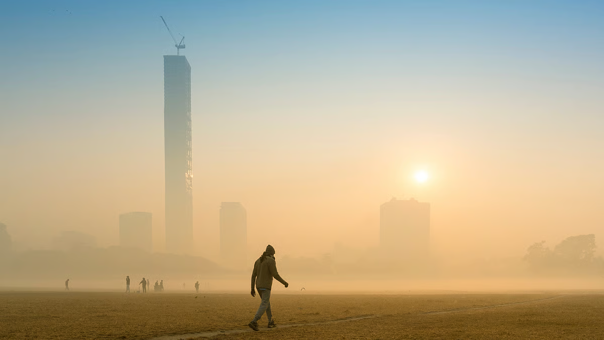 तापमान गिर रहा है, कब से पड़ेगी कड़ाके की ठंड ?