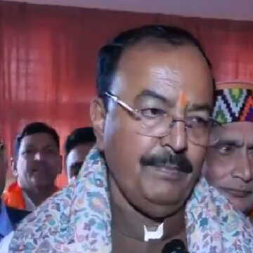 उत्तर प्रदेश के उपमुख्यमंत्री के हेलिकॉप्टर में तकनीकी खराबी, लखनऊ में आपात लैंडिंग