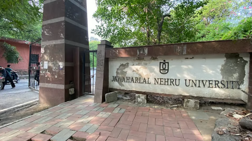 उत्ताल JNU कैंपस, एबीवीपी ने वामपंथी छात्र संगठन पर लगाया जानलेवा हमले का आरोप